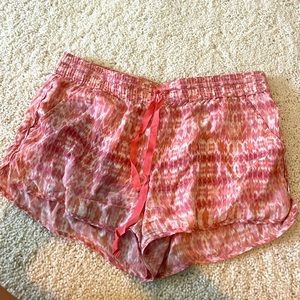 Joie patterned shorts!
